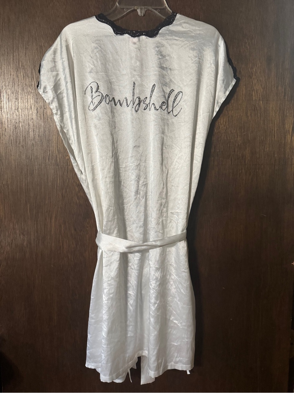 VS satin bombshell satin robe S
